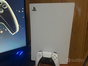 Postazione Gaming PS5 Slim Digital + Monitor Curvo
