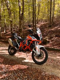 KTM 1290 super adventure R 2022