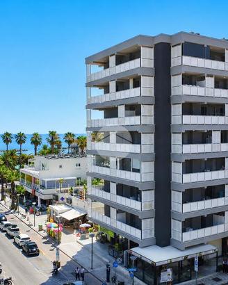 3 LOCALI A SAN BENEDETTO DEL TRONTO