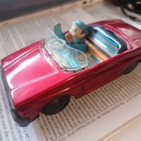 macchinina di latta anni 50/60 petfetta