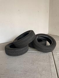 Gomme GoodYear ultra grip performance 3 205/60 r16