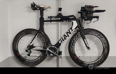 bicicletta corsa triathlon giant trinity taglia L