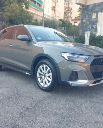 Audi A1 allstreet 25 1.0 tfsi 95cv