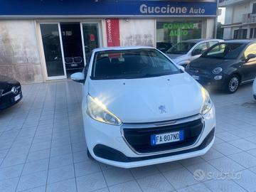 Peugeot 208 1.4 HDi 68 CV 5 porte Active