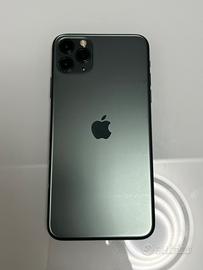 Iphone 11 Pro Max “verde militare”
