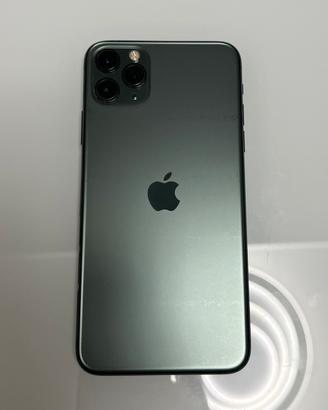Iphone 11 Pro Max “verde militare”