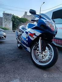 Suzuki gsxr 600 k3