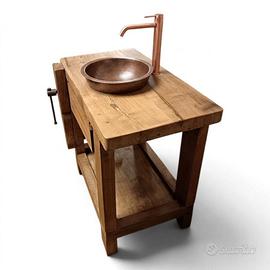 Mobile bagno con banco da falegname in rovere