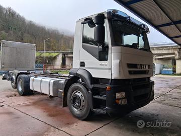 Iveco Stralis 420 Motrice 3 assi