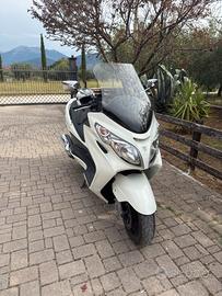 Suzuki Burgman 400