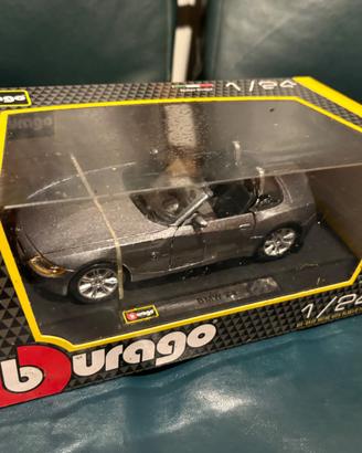 BMW Z4 1/24 Burago