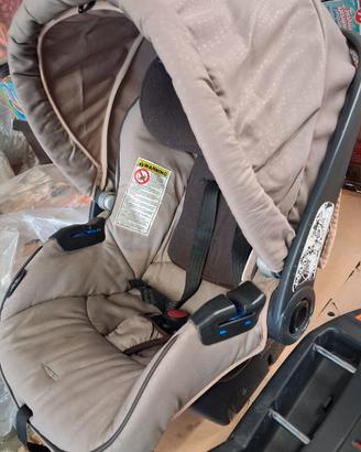 Ovetto seggiolino auto con isofix