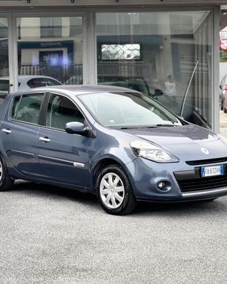 Renault Clio 5 Porte 1.2 Gpl 75CV E4 Neo - 2010