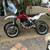 Husqvarna wr125 MOTARD 2011