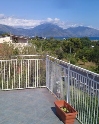 Relax a Policastro