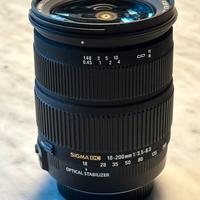 Sigma 18-200mm innesto SA