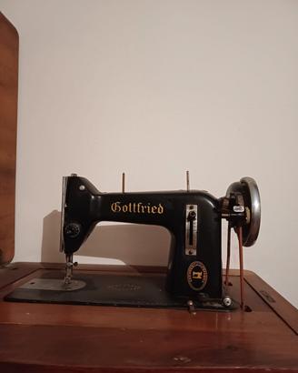 macchina da cucire vintage 