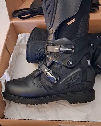 Stivali moto Sidi Adventure 2 GTX nuovi