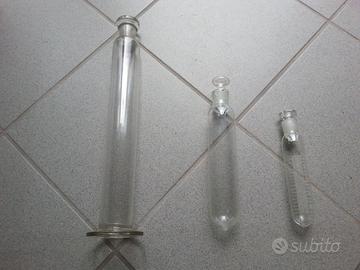Vetreria laboratorio (bott. cilindrica e provette)