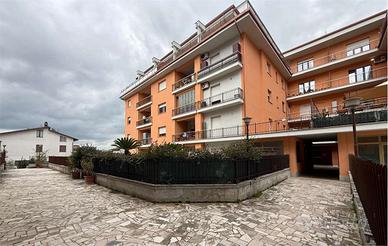 CORCIANO - MESTIGLIANO: APPARTAMENTO IN ZONA SERVI