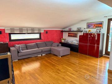 Villa di 100 m² con 4 locali a Anguillara Sabazia