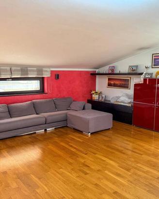 Villa di 100 m² con 4 locali a Anguillara Sabazia