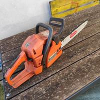 Motosega Husqvarna mod 137