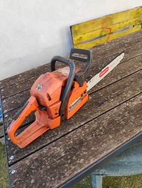 Motosega Husqvarna mod 137