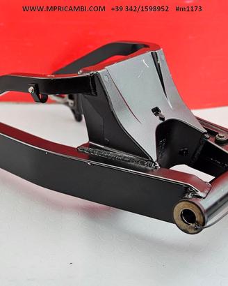 FORCELLONE POSTERIORE SUZUKI GSXR 600 2004 2005 GS