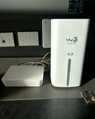 Modem Router Wi-Fi Fibra WindTre Hub (FTTH / FTTC)