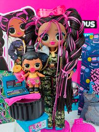 lol Surprise Omg Honeylicius con lol Honey Bun 