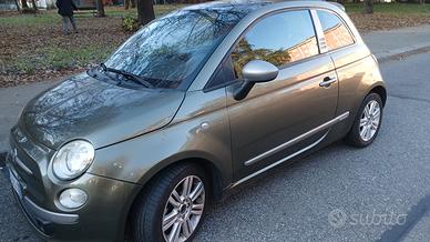 Privato  vende Fiat 500 benzina  anno 2010
