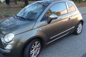 Privato  vende Fiat 500 benzina  anno 2010