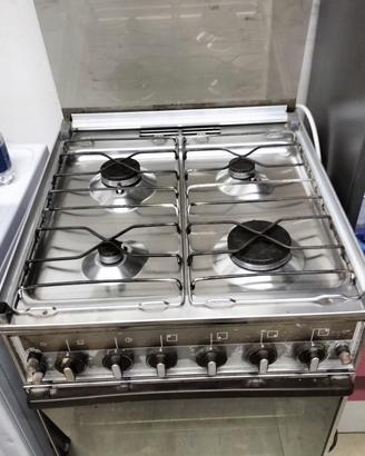 cucina a gas ,55x 50 gpl forni a gas