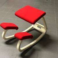 Sedia ergonomica posturale per schiena