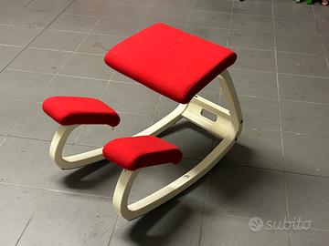 Sedia ergonomica posturale per schiena