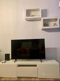 Mobile porta tv e 2 vetrinette