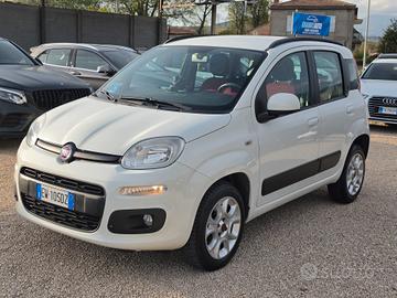 Fiat Panda 0.9 TwinAir Turbo Natural Power Lounge