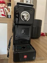 Macchinetta Illy nuova