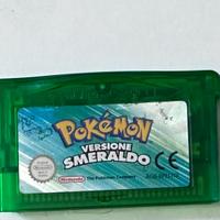 Pokemon smeraldo e gameboy micro