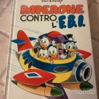 Libro paperone contro l'FBI