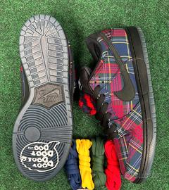 Nike dunk low Nardwuar 