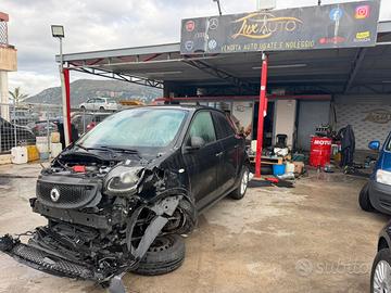Smart ForFour 70 1.0 sinistrato - 2019