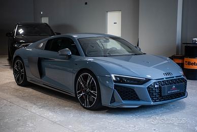 Audi R8 Coupé V10 quattro S tronic performance