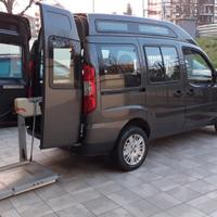 Doblò 1.4 benzina trasporto disabili pedana