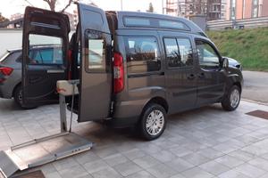 Doblò 1.4 benzina trasporto disabili pedana