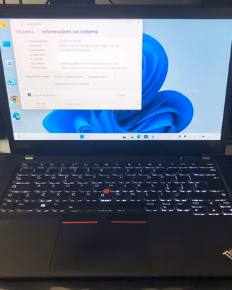 Lenovo T14 i5 - 16gb ram - 512gb ssd - Win 11 Pro