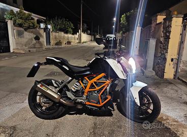 Ktm 390 2015 - 5000 KM scarico completo akrapovic