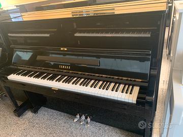 Pianoforte yamaha u1 nero laccato