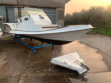 Scafo gommone 750